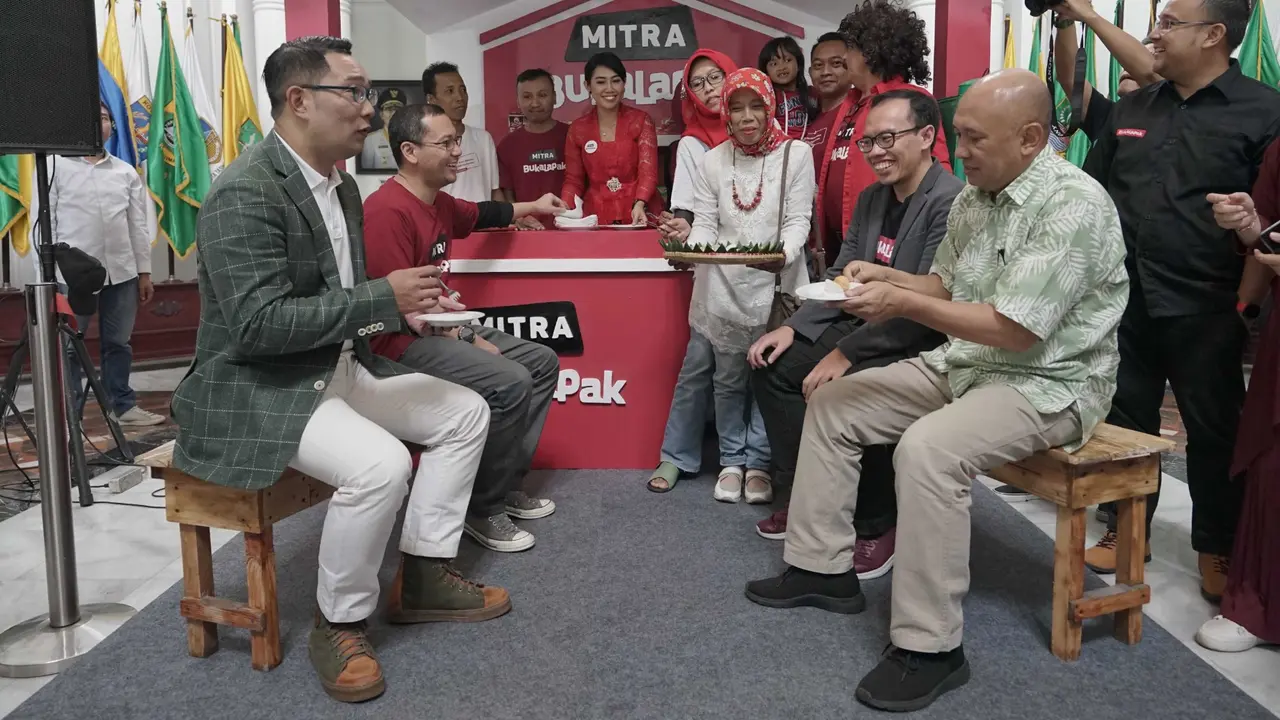 Peluncuran Program Virtual Terbaru Mitra Bukalapak di Gedung Sate, Kota Bandung, Minggu (8/3/2020)
