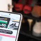 Tokopedia menggandeng Never Too Lavish (NTL) dan 10 pegiat usaha lokal lainnya dalam kolaborasi bertajuk "Bersebelas Melangkah Bareng". (dok. Tokopedia)