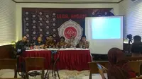 Ketua YLBHI Asfinawati, di Jakarta, Minggu (4/6/2017). (Liputan6.com/Nafisyul Qodar)