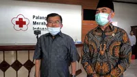 Menko PMK Muhadjir Effendy menemui Ketua Dewan Masjid Indonesia (DMI) sekaligus Ketum PMI Jusuf Kalla atau JK. (dokumentasi PMI)