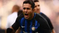 Rencana merekrut kembali Eder Martins ingin dilakukan pelatih Antonio Conte untuk menambah lini serang Inter Milan. (AFP/Marco Bertorello)