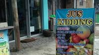 10 Tulisan Spanduk Warung Ini Berhasil Bikin Ngakak. Sumber: Twitter/nocontextwarung
