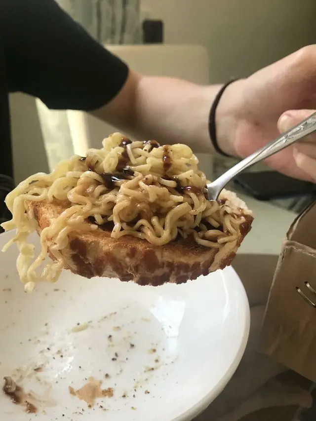 8 Potret Sajian Makanan yang Dibuat Oleh Pacar Ini Bikin Geleng Kepala