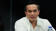 Ketua umum PB AI Anindya Bakrie membuka langsung Kejurnas Akuatik 2026 pada Selasa (28/4/2026) petang WIB. Anindya senang kejurnas menyedot antusiasme luar biasa. (Bola.com/Bagaskara Lazuardi)