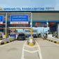 Gerbang Tol Rangkasbitung Serang-Panimbang Di Kabupaten Lebak, Banten. (Rabu, 17/11/2021). (Liputan6.com/Yandhi Deslatama).