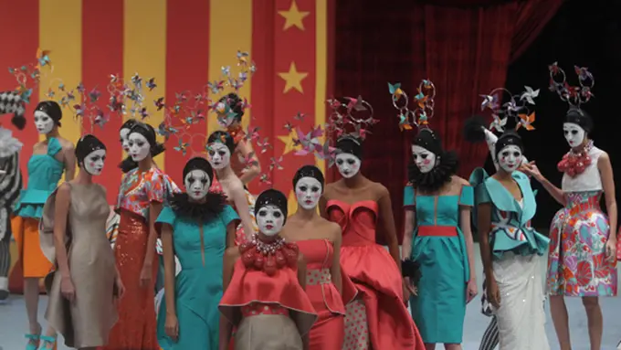 Images by Busan, Vemale.com