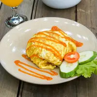 Ilustrasi nasi goreng selimut./Copyright shutterstock.com/g/robbykurniawan