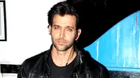Usai Operasi Otak, Hrithik Roshan Jadi Superhero