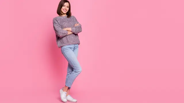 3 Padu Padan Outfit Kece yang bikin Tampilan Makin Bergaya saat Berada di Kampus, Cobain Deh