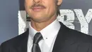 Brad Pitt selalu hadir seorang diri ketika menghadiri beberapa acara sosial, penghargaan, bahkan premier film tanpa kehadiran istrinya. (AFP/Bintang.com)