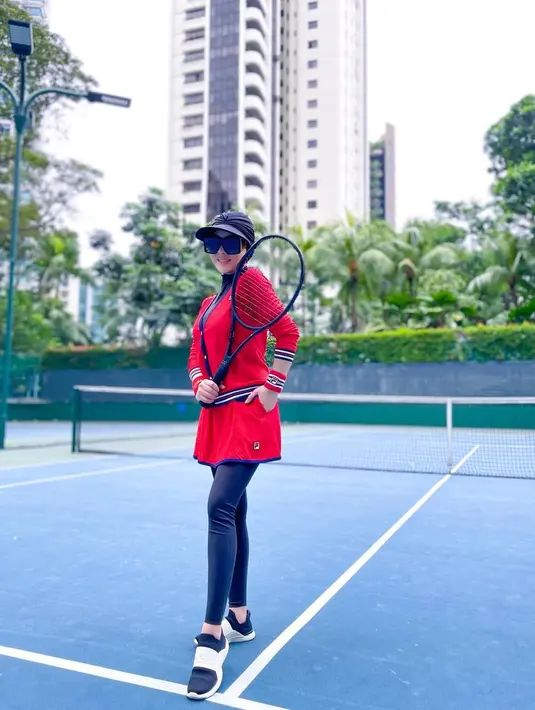 Syahrini. [Instagram/princessyahrini]