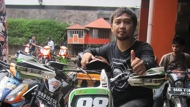 Widi Hello Band