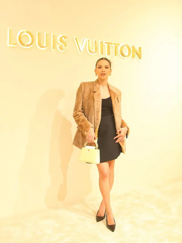 Alyssa Daguise di pembukaan store Louis Vuitton