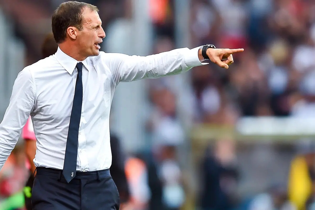 Juventus, Genoa, Serie A