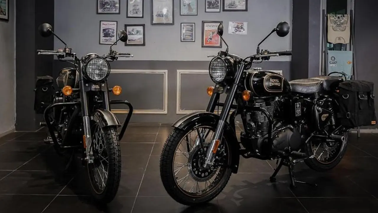 Royal Enfield Classic 500 Tribute Black Limited Edition 2021
