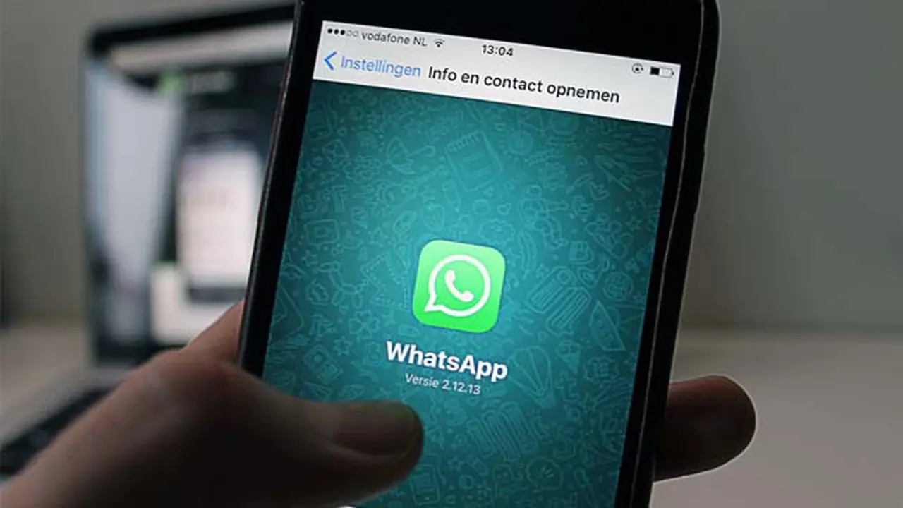 Apa Hukumnya Meninggalkan Sebuah Grup di Whatsapp?