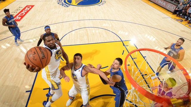 Orlando Magic vs Golden State Warriors (Twitter NBA)