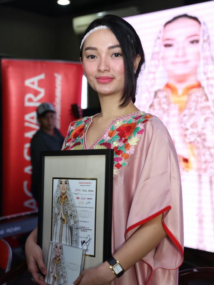  Tanpa  Make  up  Wajah Asli Zaskia  Gotik  Ternyata News 