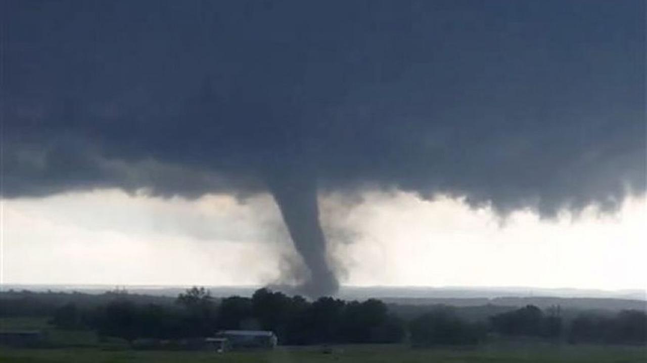 Serangkaian Tornado Terjang Oklahoma, 2 Warga Tewas
