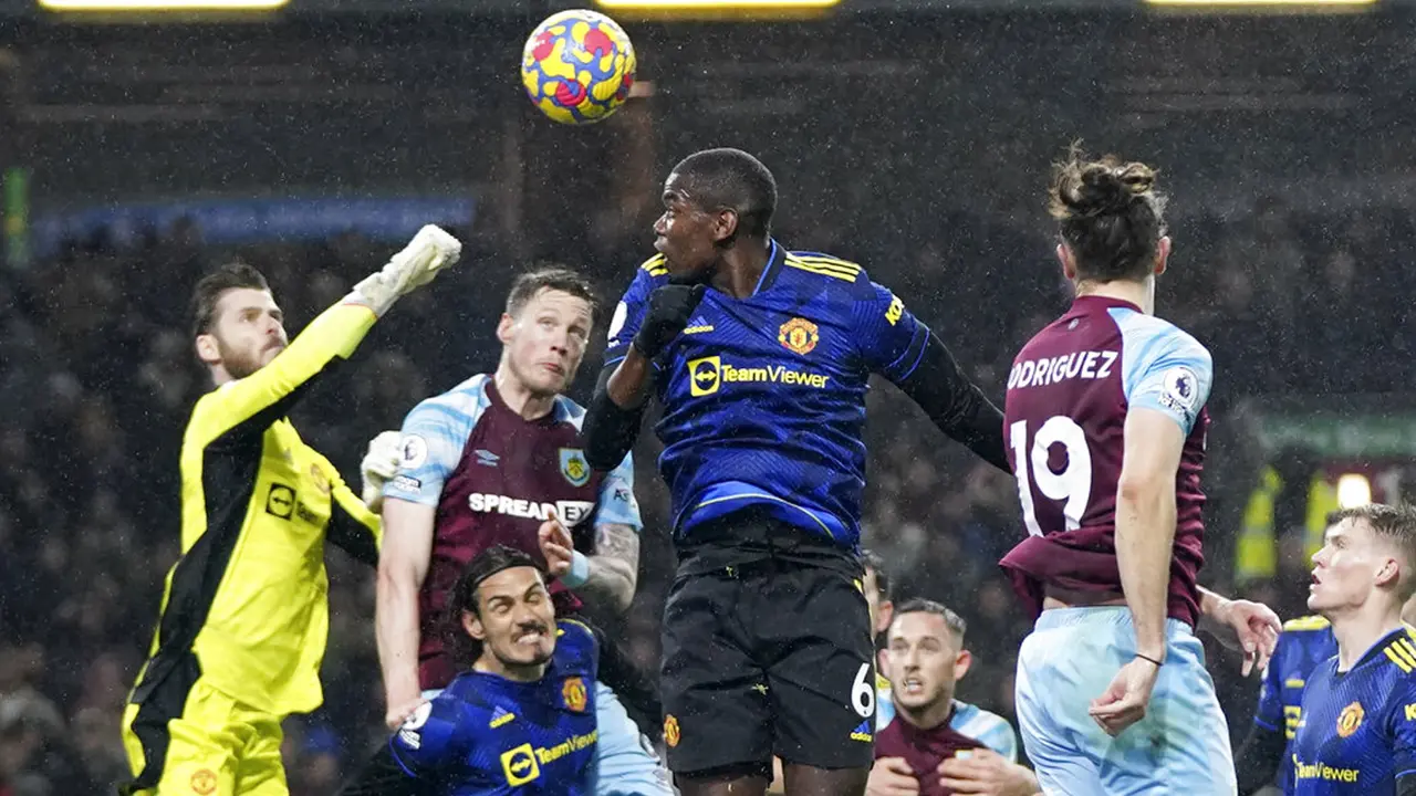 FOTO: Manchester United Ditahan Imbang di Markas Burnley