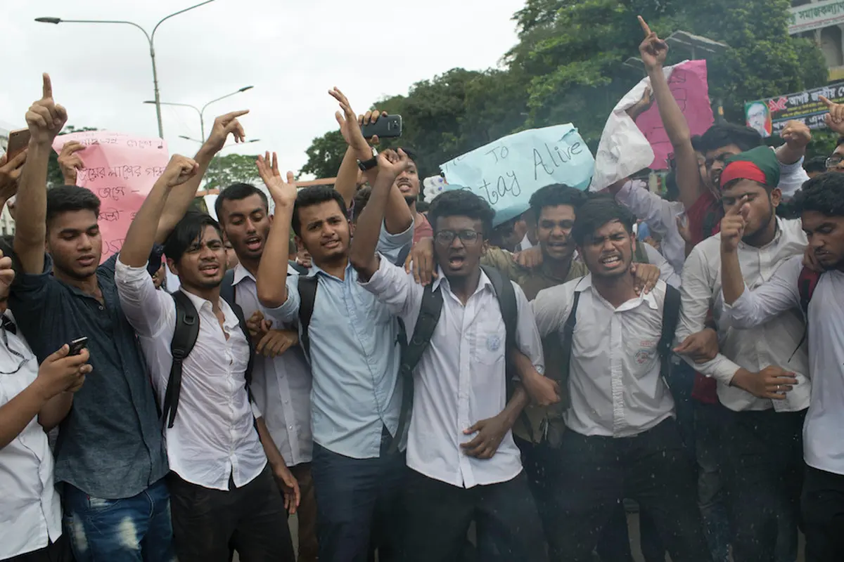 Demo Pelajar di Bangladesh