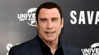 John Travolta dikabarkan penyuka sesama jenis setelah berhubungan intim dengan mantan karyawannya. Benarkah itu?