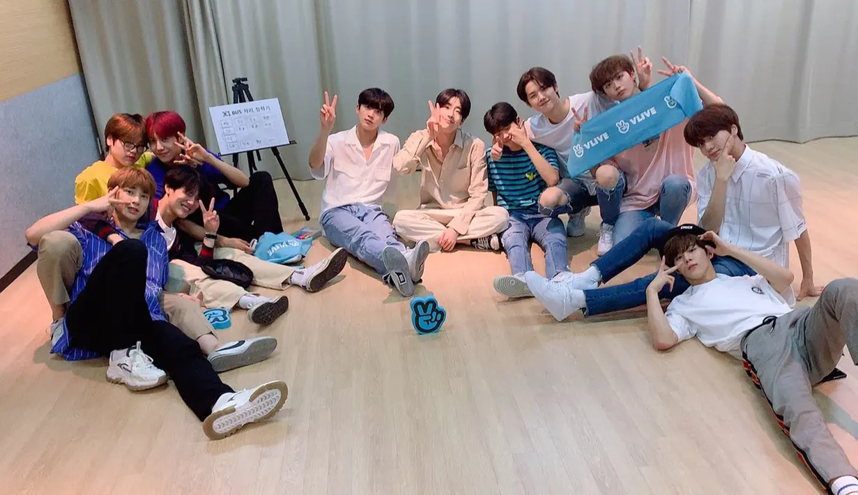 X1 dikabarkan akan debut pada 27 Agustus mendatang dan menggelar showcase di Gocheok Sky Dome, Korea Selatan, tempat yang sama dengan Wanna One. (Liputan6.com/Twitter/@x1official101)
