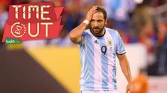 Video Penyerang Juventus, Gonzalo Higuain, acuhkan kritik atas performanya bersama Timnas Argentina.