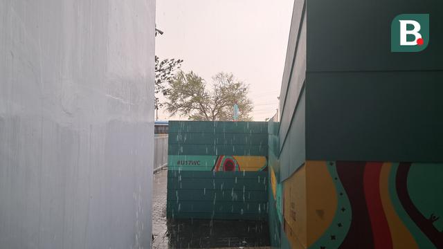 FOTO Stadion Gelora Bung Tomo