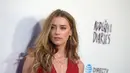 Amber Heard rupanya sudah mulai Moveon dari suaminya, Johnny Depp. Pasalnya, Amber Heard kepergok kencan bareng pria miliarder yang bernama Elon Musk. (AFP/Bintang.com)