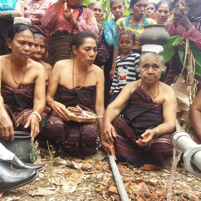 Ritual Sakral Menyambut Air Di Pulau Adonara Regional Liputan6 Com