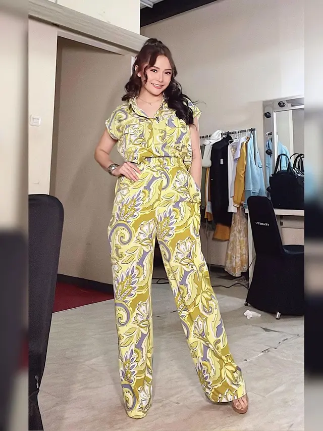 Dikabarkan Siap Menikah Lagi, Ini 6 Potret Mawar AFI yang Auranya Kian Terpancar