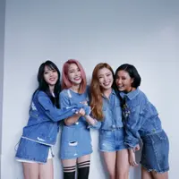 MAMAMOO (Twitter/RBW_MAMAMOO )