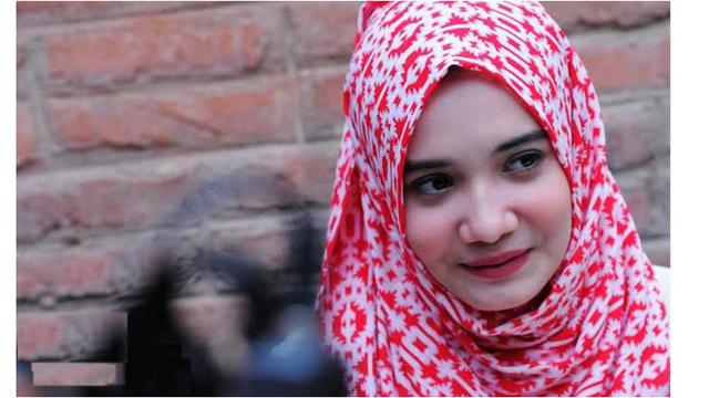 Kata Zaskia Sungkar Mengenai Istri Baru Ayah, Mark Sungkar ...