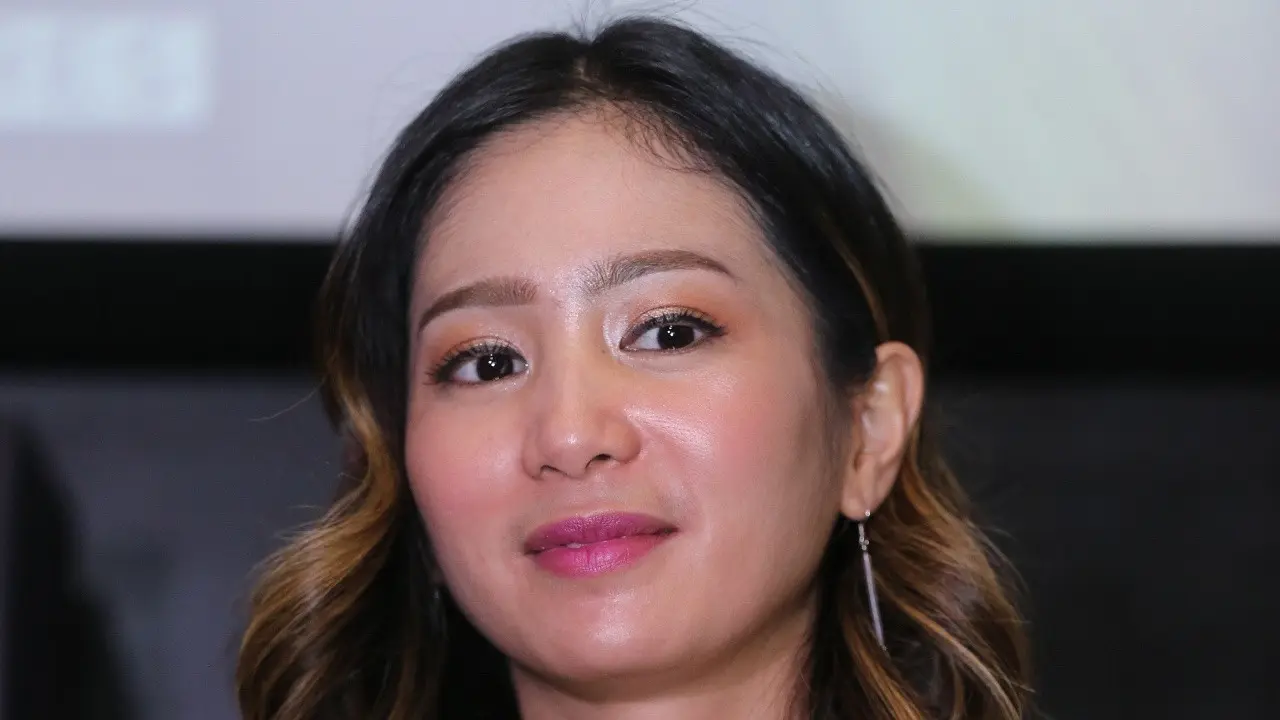 [Bintang] Bunga Zainal