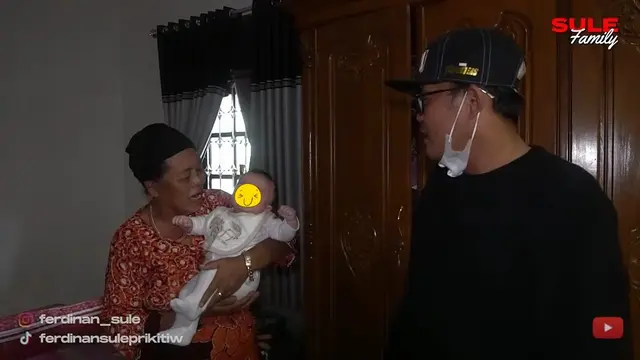 Ajak Baby Adzam ke Kampung Halaman, Ini 8 Potret Rumah Orangtua Sule di Cimahi