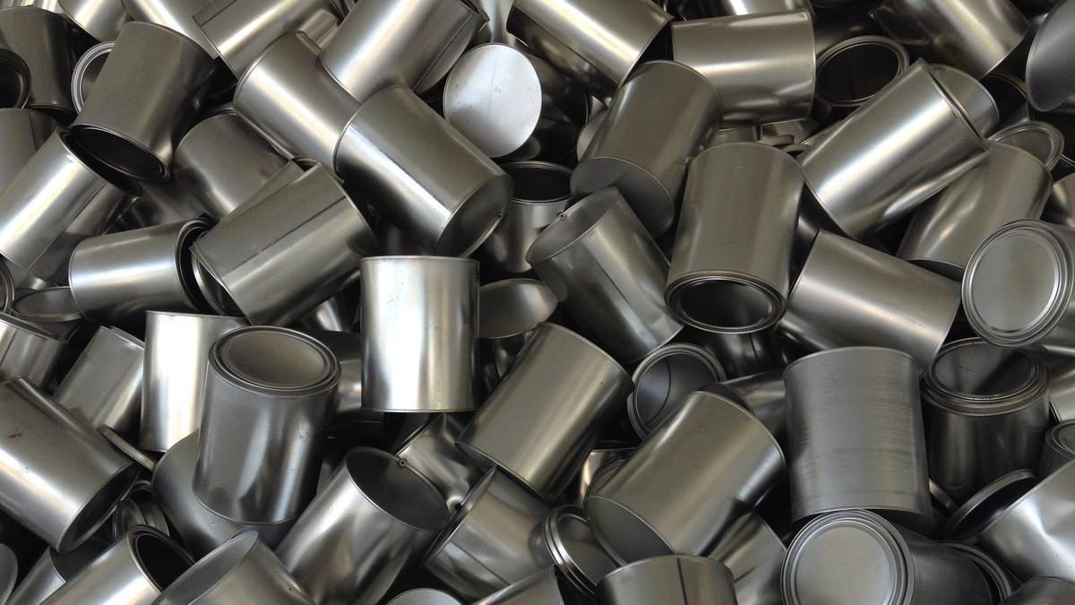 Kaleng Bekas Sarden Bisa Dimanfaatkan Jadi Apa? Ini Ide Daur Ulang Jadi Karya Kreatif