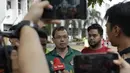 Calon Ketum PSSI, Vijaya Fitriyasa, usai melihat latihan Tim Garuda INAF yang merupakan pesepak bola amputan di Lapangan R.S Suyoto, Jakarta, Sabtu (12/10). Kunjungan ini dilakukan untuk memberi dukungan kepada Tim Garuda INAF jelang Piala Asia Amputee Football 2020. (Bola.com/Vitalis Yogi Trisna)