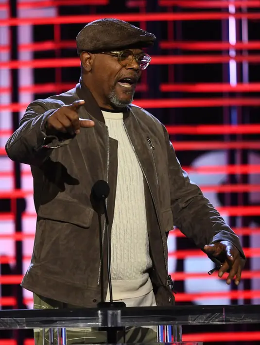 “Oh, tidak! Apakah dia sudah memiliki anak” ucap Scarjo, ‘Jangan tanya aku. Aku tidak ingat, dia akan marah lagi sepertinya,” ucap Scarjo. (AFP/Bintang.com)