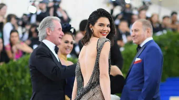 [Bintang] Kendall Jenner