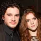 Beberapa yang mengenali Kit Harington dan Rose Leslie berspekulasi keduanya tengah menjalin kembali hubungan asmara yang sempat kandas.