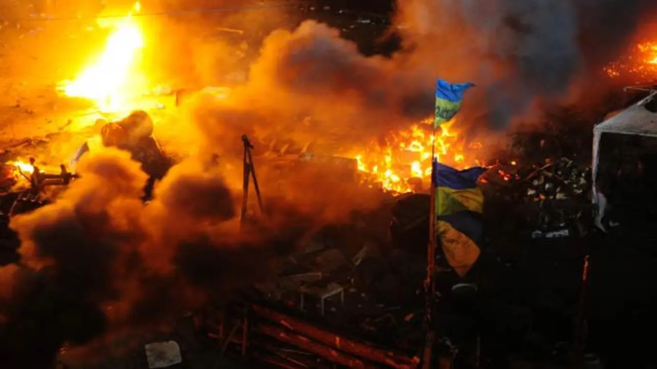 rusuh-ukraina-140219b.jpg