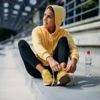 Kenali perbedaan athleisure, activewear, dan sportswear agar tampil nyaman (Foto: ArtphotoStudio/Freepik)