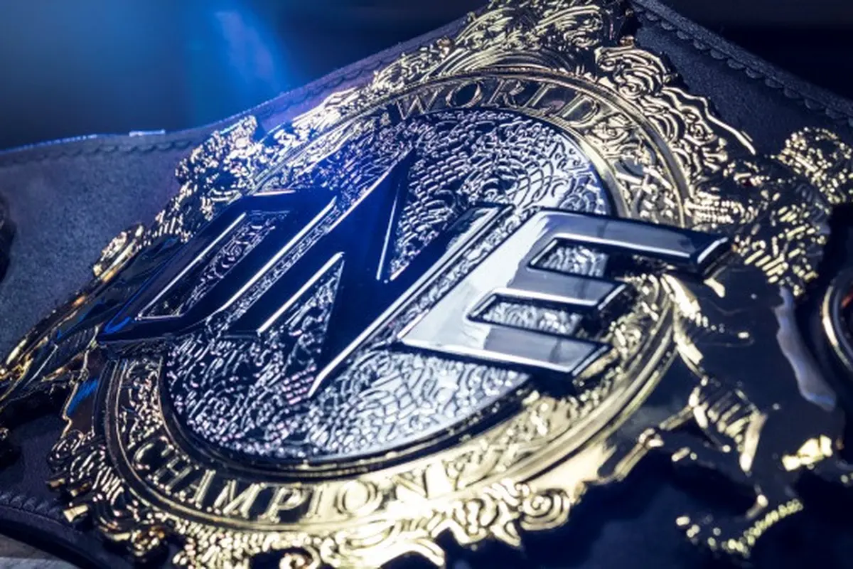 Sabuk juara dunia ONE Championship