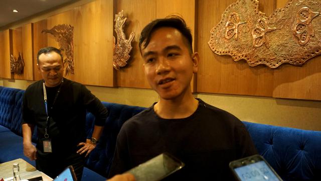 Gibran Rakabuming Raka Siaga Sambut Kelahiran