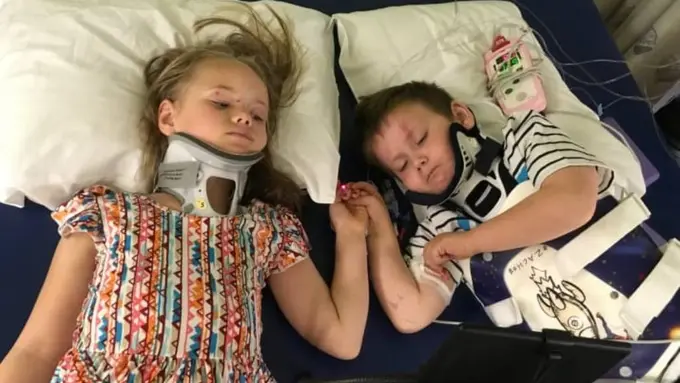 [Bintang] Usai Mengalami Kecelakaan, Kakak-Adik Ini Akhirnya Bertemu, yang Menyedihkan Orangtua Mereka Tewas dalam Kecelakaan