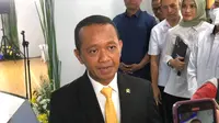 Menteri Investasi Bahlil Lahadalia mengaku enggak menyebut nama Tom Lembong dalam paparan realisasi investasi Indonesia (dok: Tira)