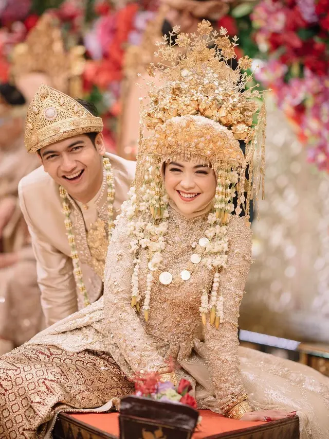 Ria Ricis dan Teuku Ryan. (Foto: Dok. Instagram @riaricis1795)
