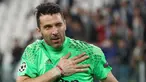 Posisi kiper menjadi posisi yang amat krusial dalam sebuah tim. Tak heran, tim-tim di Eropa berlomba mendapatkan kiper terbaik meski harus merogoh kocek lebih dalam. Tercatat beberapa kiper dengan nilai transfer tertinggi sepanjang sejarah. Berikut 7 di antaranya. (Foto: AFP/Valery Hache)