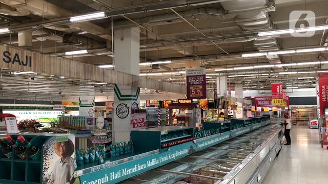 FOTO: PSBB Hari Terakhir, Begini Suasana Pusat Perbelanjaan di Depok